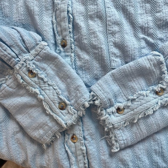 We The Free By Anthropologie  Shirt In Blue Oversized 100% Cotton Size Large - Picture 5 of 9